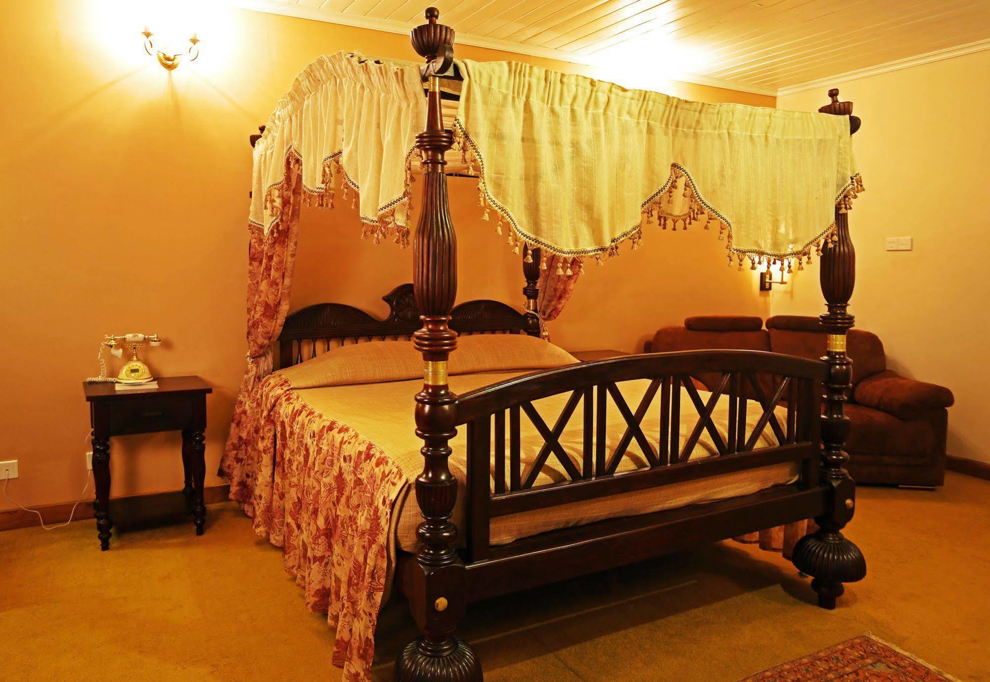 Villa The Firs Nuwara Eliya Exterior foto