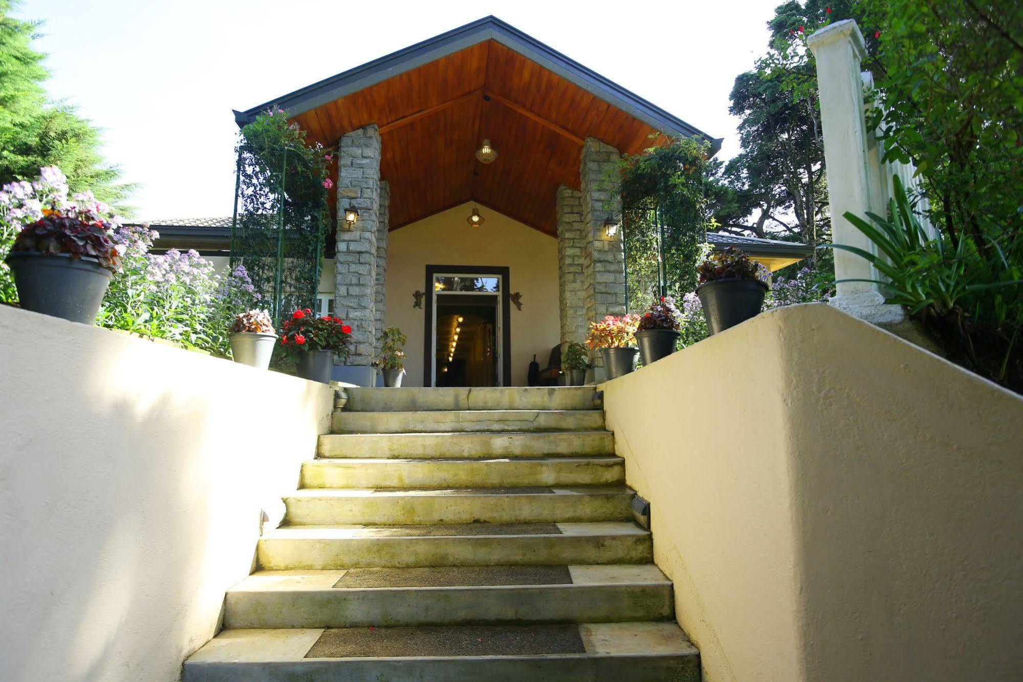 Villa The Firs Nuwara Eliya Exterior foto